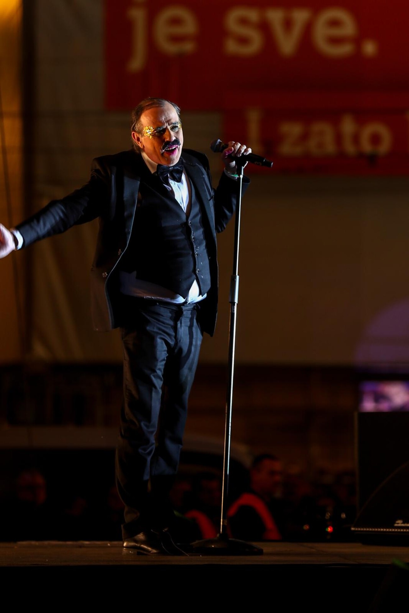 Zagreb: Let 3 nastupa na dočeku nove 2024. godine na Trgu bana Jelačića