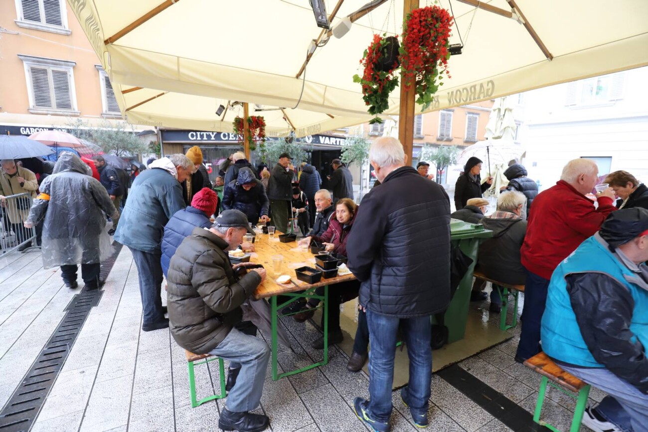 Proslava-Badnjaka-po-julijanskom-kalendaru-35 Proslava-Badnjaka-po-julijanskom-kalendaru-35