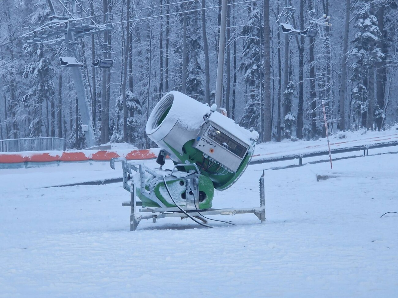 platak (5) platak (5)