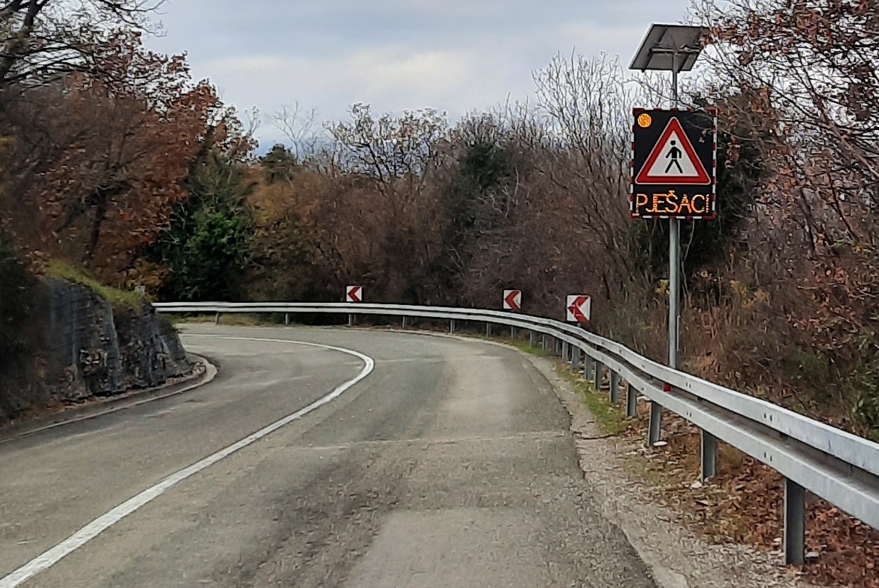 svijetleći znakovi 13 svijetleći znakovi 13