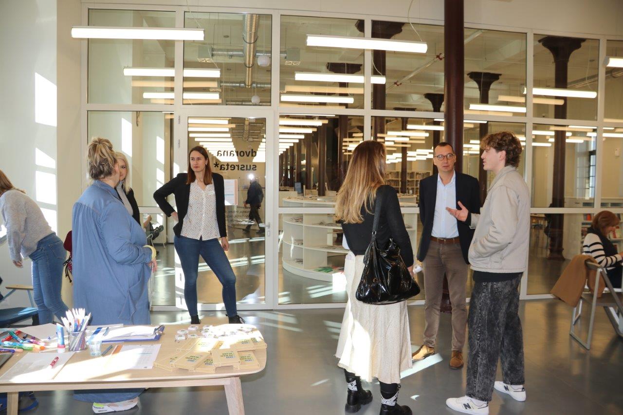 Dvodnevni-program-za-mlade-„Kreiraj-–-kako-iz-2023.-u-2024.“-u-sklopu-EU-projekta-„Grad-po-mjeri-mladih“-1