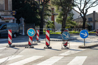 Kozala pješački otoci radovi-71