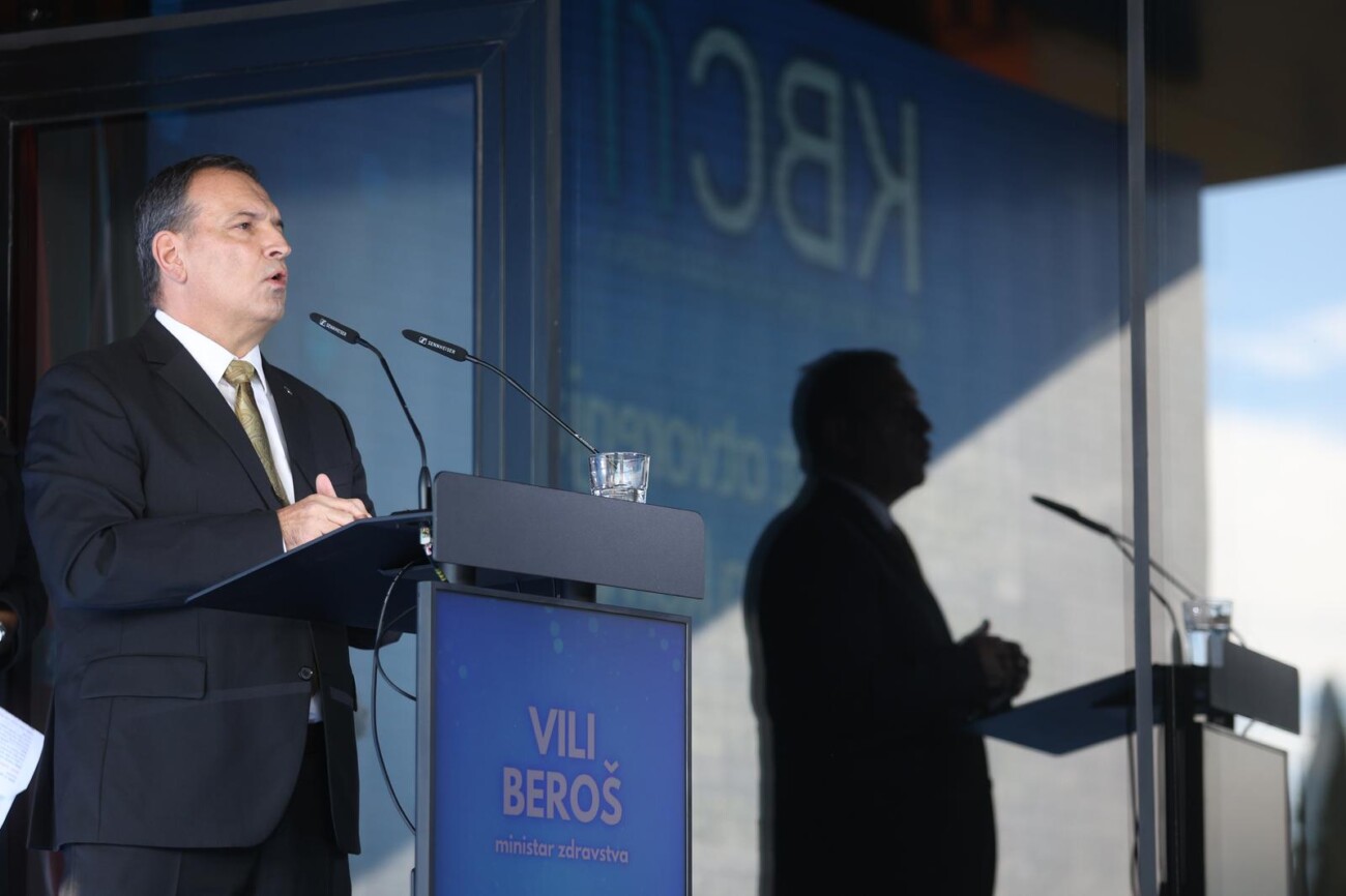 Rijeka: Andrej Plenković s kolegama sudjelovao na svečanom otvorenju zgrade Bolnice za ženu i dijete Rijeka: Andrej Plenković s kolegama sudjelovao na svečanom otvorenju zgrade Bolnice za ženu i dijete