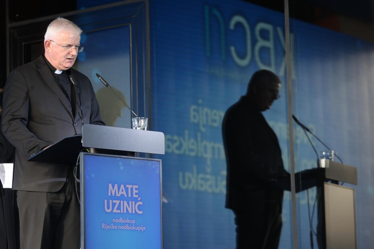 Rijeka: Andrej Plenković s kolegama sudjelovao na svečanom otvorenju zgrade Bolnice za ženu i dijete Rijeka: Andrej Plenković s kolegama sudjelovao na svečanom otvorenju zgrade Bolnice za ženu i dijete