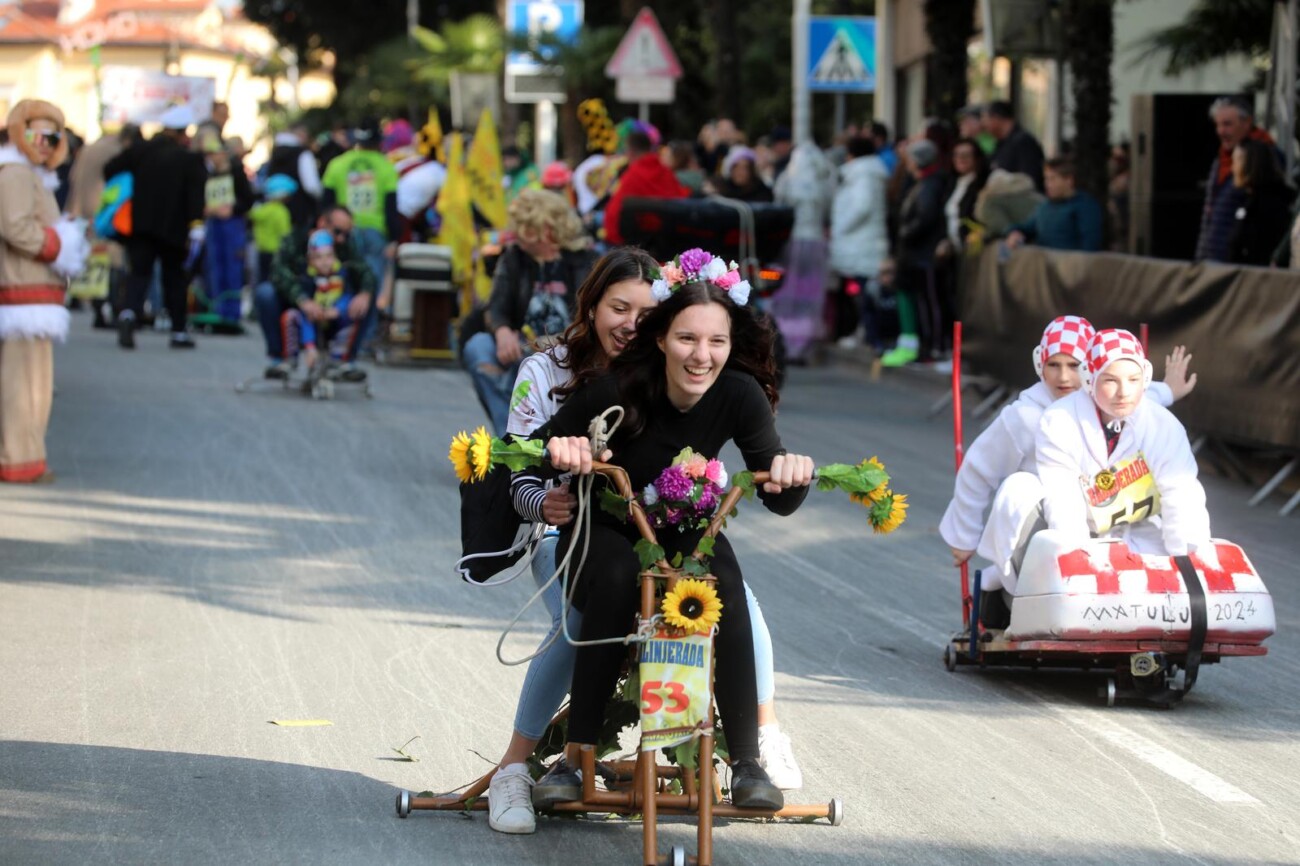 Opatija: 41. Balinjerada privukla mnogobrojne ljubitelje makara Opatija: 41. Balinjerada privukla mnogobrojne ljubitelje makara