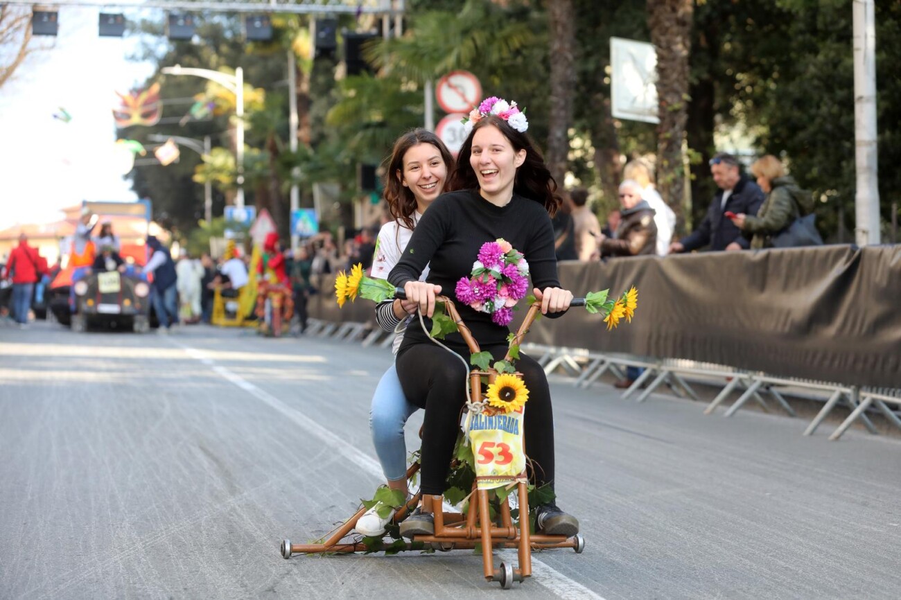 Opatija: 41. Balinjerada privukla mnogobrojne ljubitelje maškara Opatija: 41. Balinjerada privukla mnogobrojne ljubitelje maškara