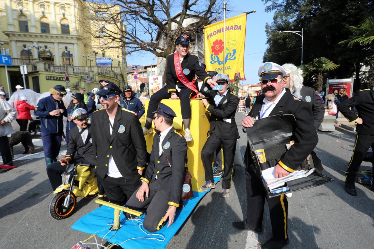 Opatija: 41. Balinjerada privukla mnogobrojne ljubitelje makara Opatija: 41. Balinjerada privukla mnogobrojne ljubitelje makara