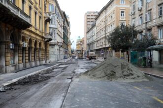 Rijeka: Radovi u Adami?evoj ulici