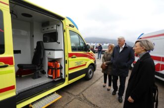 Rijeka: Predstavljena nova vozila Zavoda za hitnu medicinu.