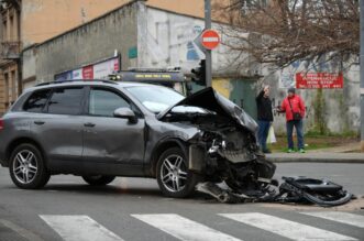 Prometna nesre?a u centru Pule, ozlije?eno troje ljudi