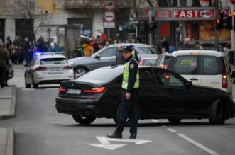 Prometna nesre?a u centru Pule, ozlije?eno troje ljudi