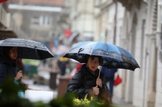 Rijeka: Kišni dan u centru grada