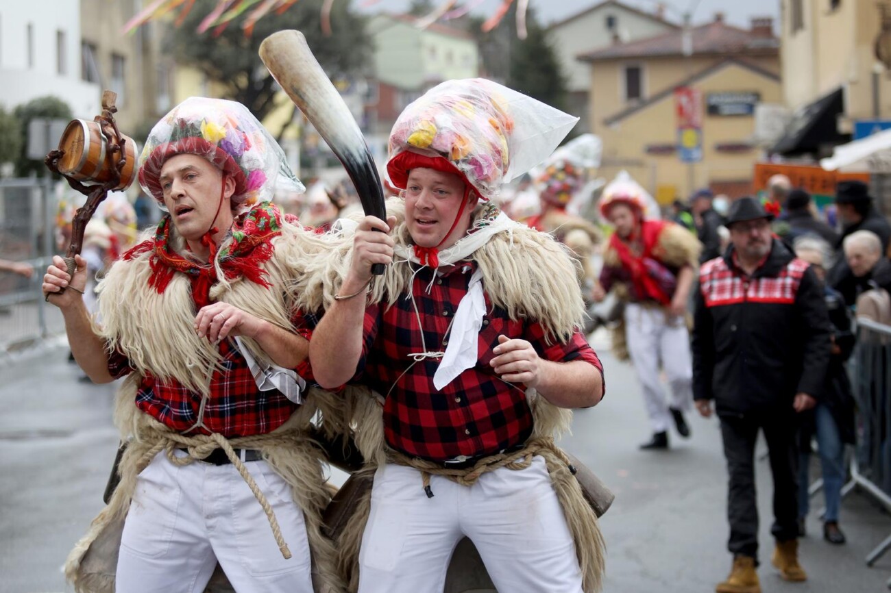 U Matuljima održana 27. Zvončarska smotra