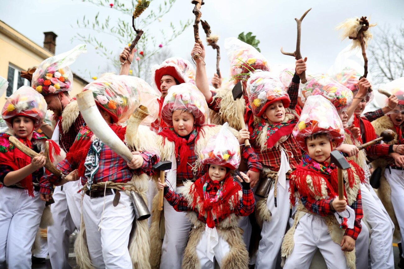 U Matuljima održana 27. Zvončarska smotra