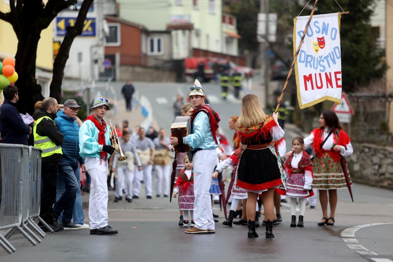 U Matuljima održana 27. Zvončarska smotra