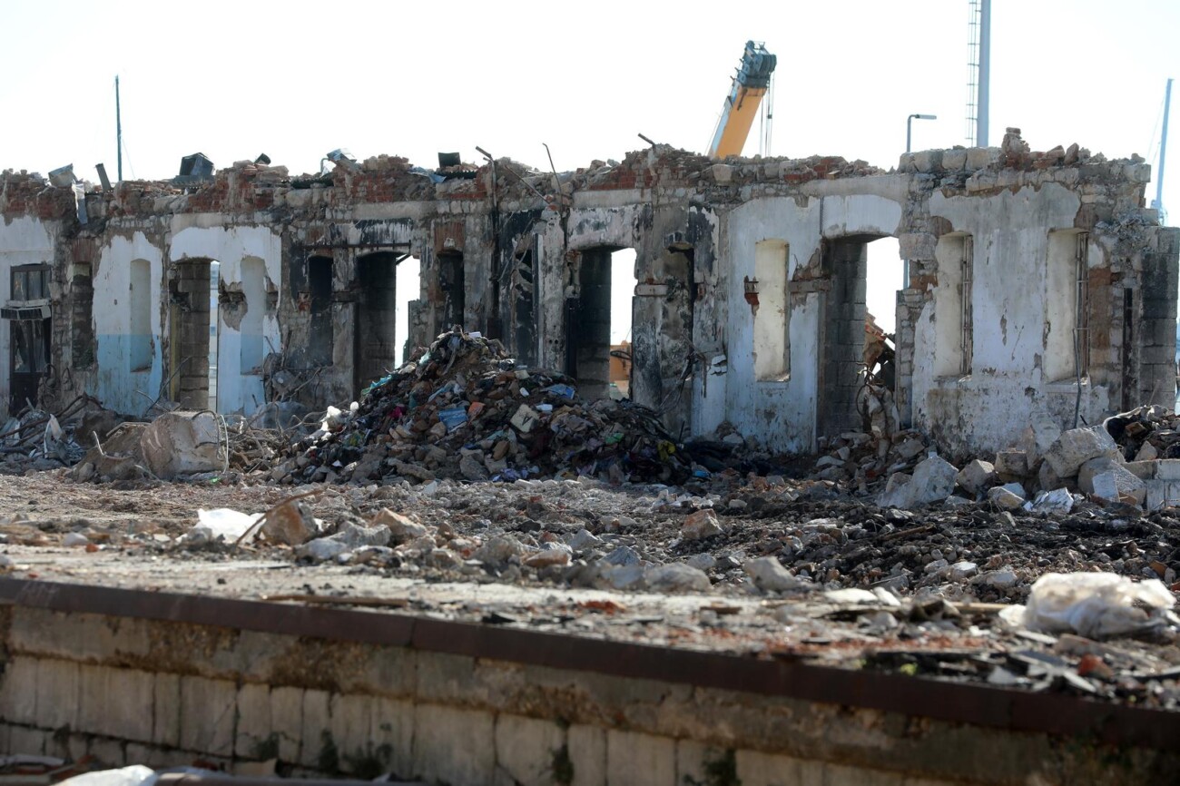 Rijeka: Rušenje željezničkih skladišta 3b Rijeka: Rušenje željezničkih skladišta 3b