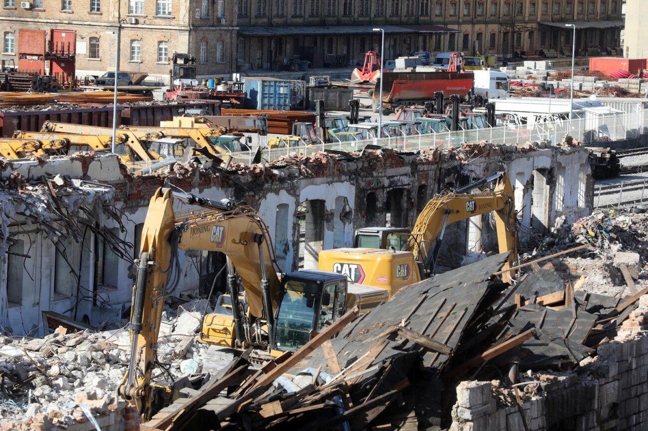 Rijeka: Rušenje željezničkih skladišta 3b Rijeka: Rušenje željezničkih skladišta 3b