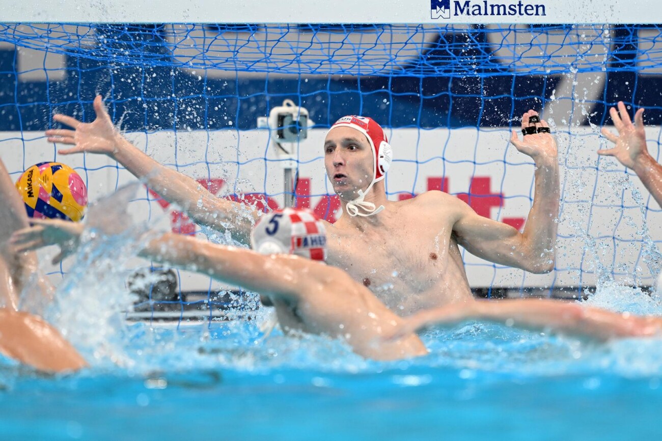 Susret Hrvatske i Francuske u polufinalu Svjetskog prvenstva u vaterpolu Susret Hrvatske i Francuske u polufinalu Svjetskog prvenstva u vaterpolu