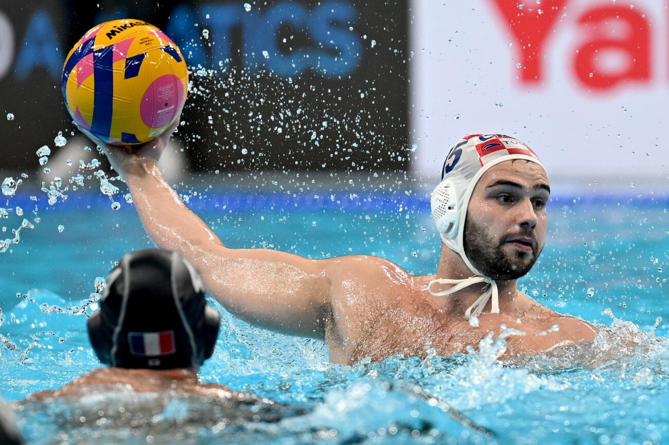 Susret Hrvatske i Francuske u polufinalu Svjetskog prvenstva u vaterpolu Susret Hrvatske i Francuske u polufinalu Svjetskog prvenstva u vaterpolu