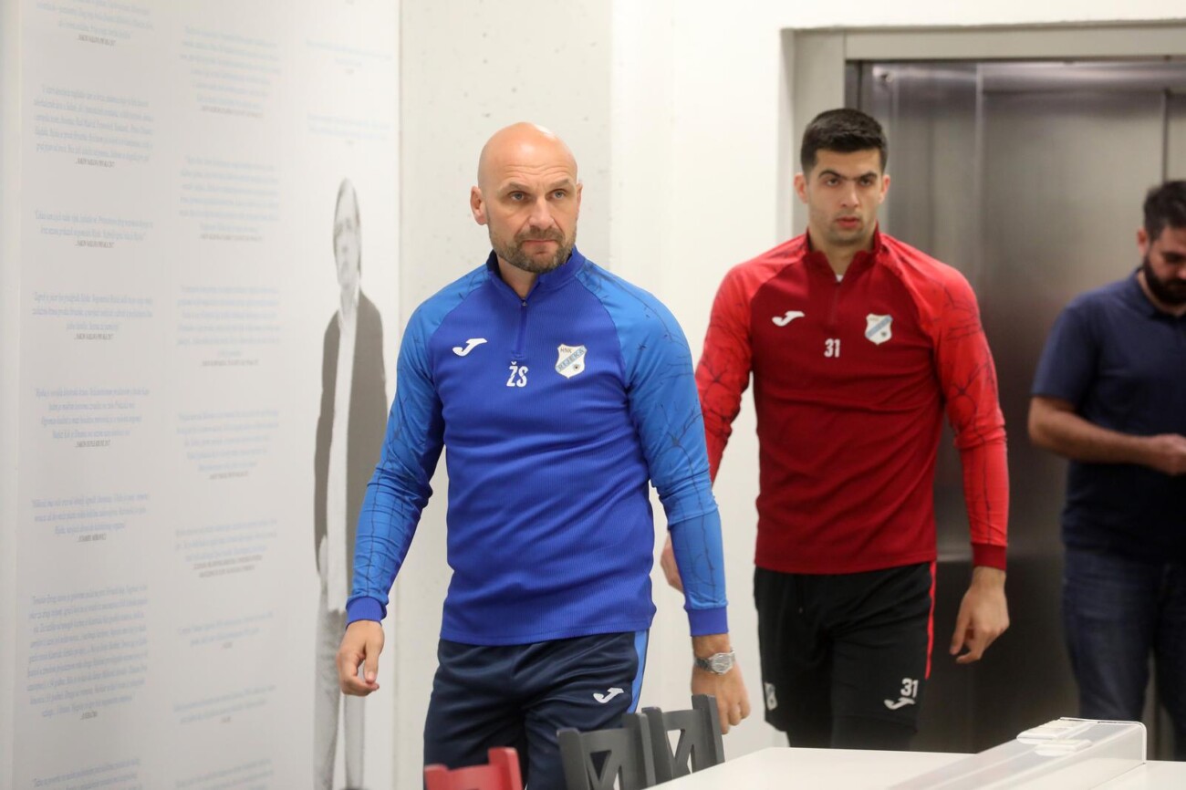 Rijeka: Presica Željka Sopića i Nediljka Labrovića. Rijeka: Presica Željka Sopića i Nediljka Labrovića.