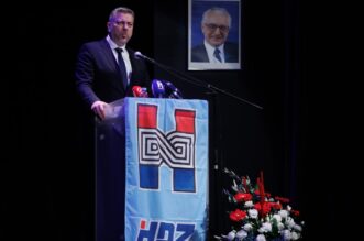 Andrej Plenković na 34. obljetnici osnutka HDZ-a u Rijeci Andrej Plenković na 34. obljetnici osnutka HDZ-a u Rijeci