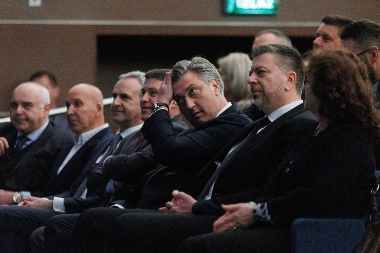 Andrej Plenković na 34. obljetnici osnutka HDZ-a u Rijeci Andrej Plenković na 34. obljetnici osnutka HDZ-a u Rijeci