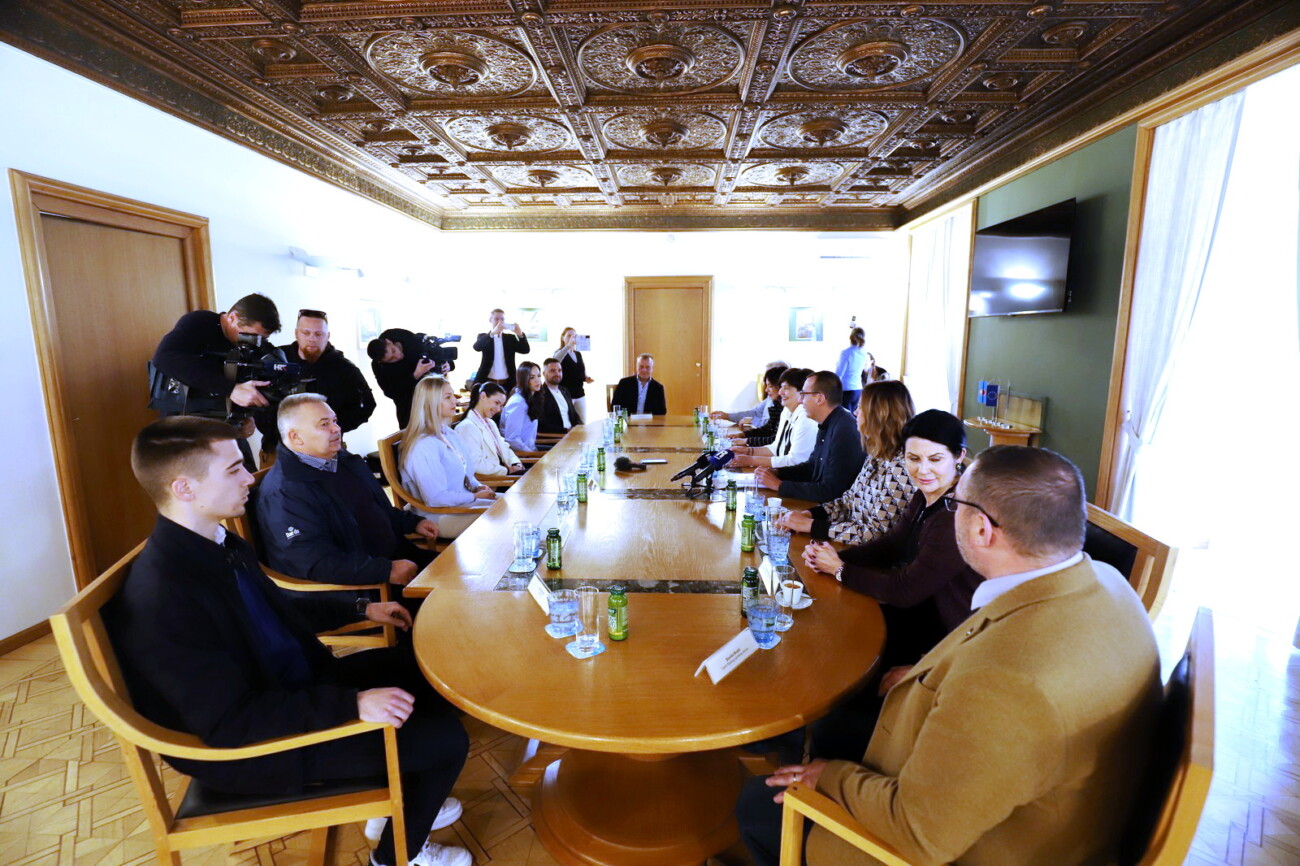 Prijem-za-karatistice-Nikolinu-Golomboš-i-Emu-Sgardelli-5 Prijem-za-karatistice-Nikolinu-Golomboš-i-Emu-Sgardelli-5