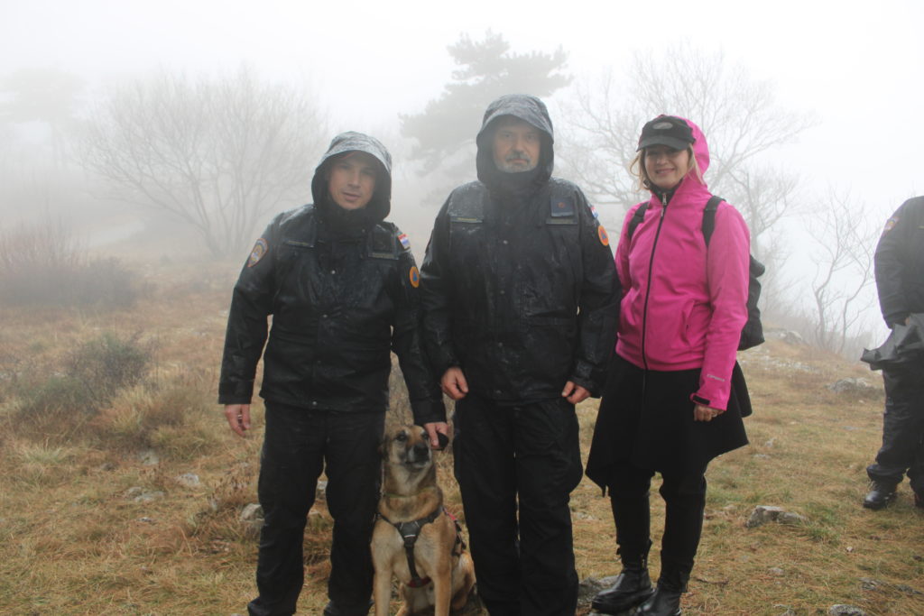 dan broja 112 civilna sluzba pgz (13) dan broja 112 civilna sluzba pgz (13)