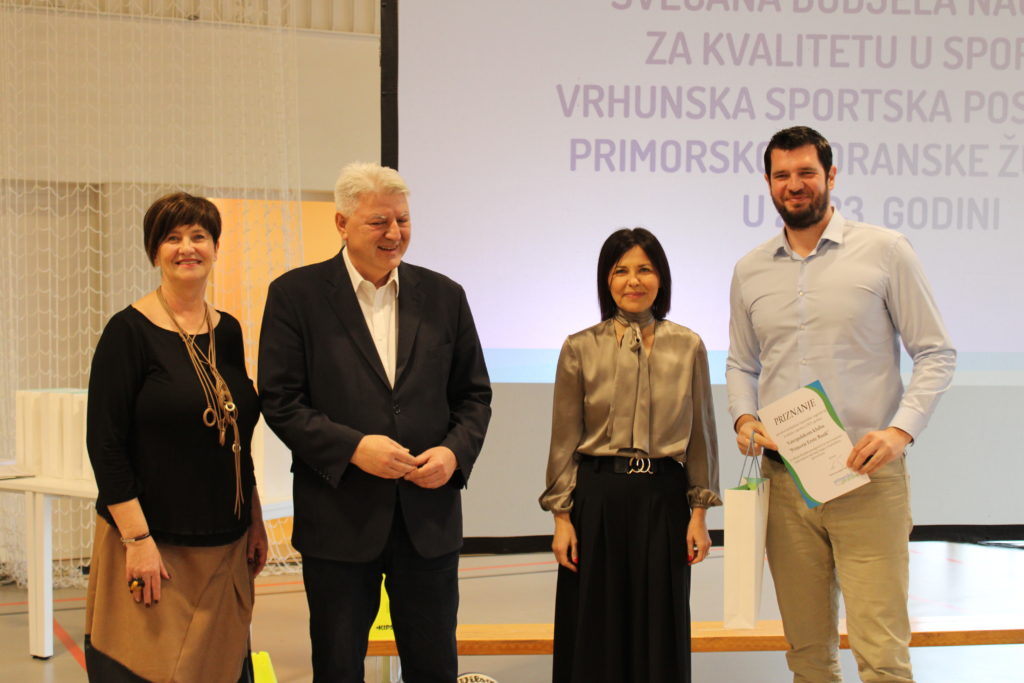 pgz sportasi (3) pgz sportasi (3)