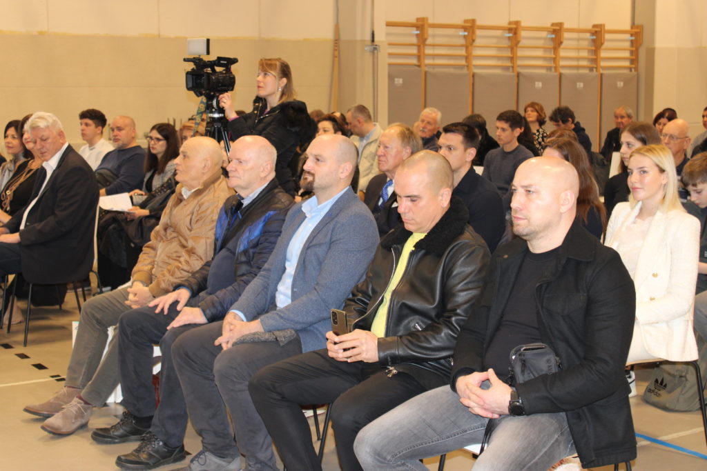 pgz sportasi (37) pgz sportasi (37)