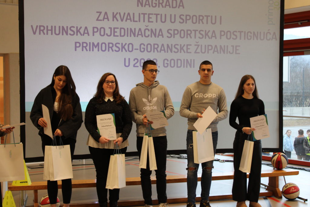 pgz sportasi (49) pgz sportasi (49)