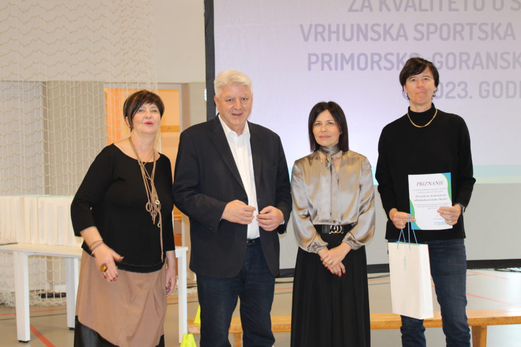 pgz sportasi (8) pgz sportasi (8)