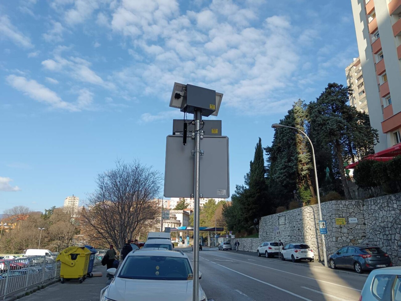 turnić cesta znak (1) turnić cesta znak (1)
