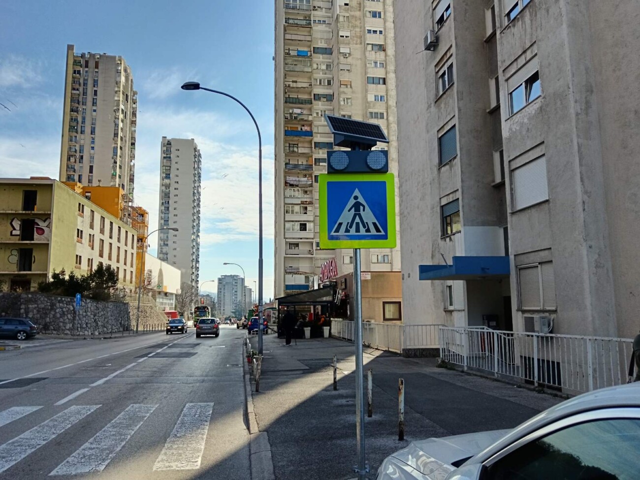 turnić cesta znak (5) turnić cesta znak (5)