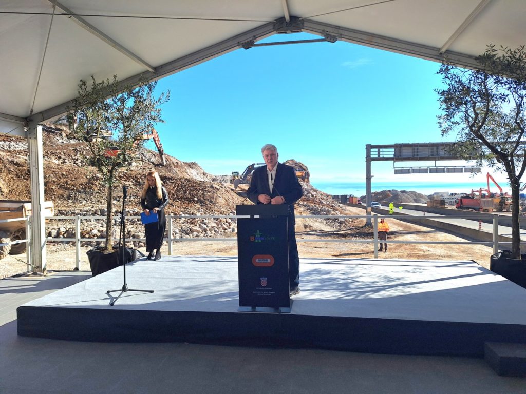 ucka matulji svecanost poctak radova pgz (11) ucka matulji svecanost poctak radova pgz (11)