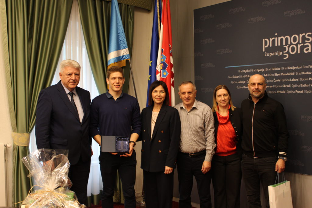 IMG_9214-1024×683 IMG_9214-1024×683