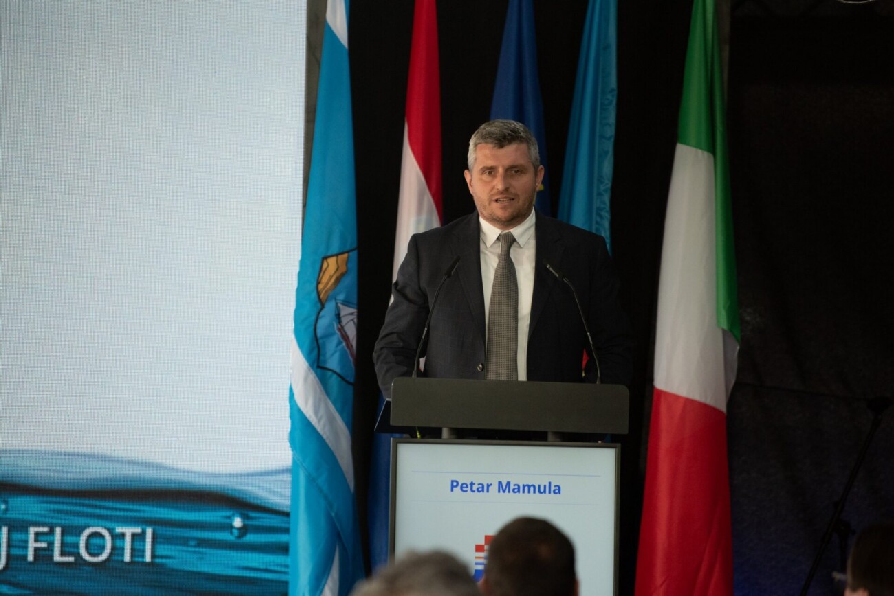 JPS_Press_0012 JPS_Press_0012