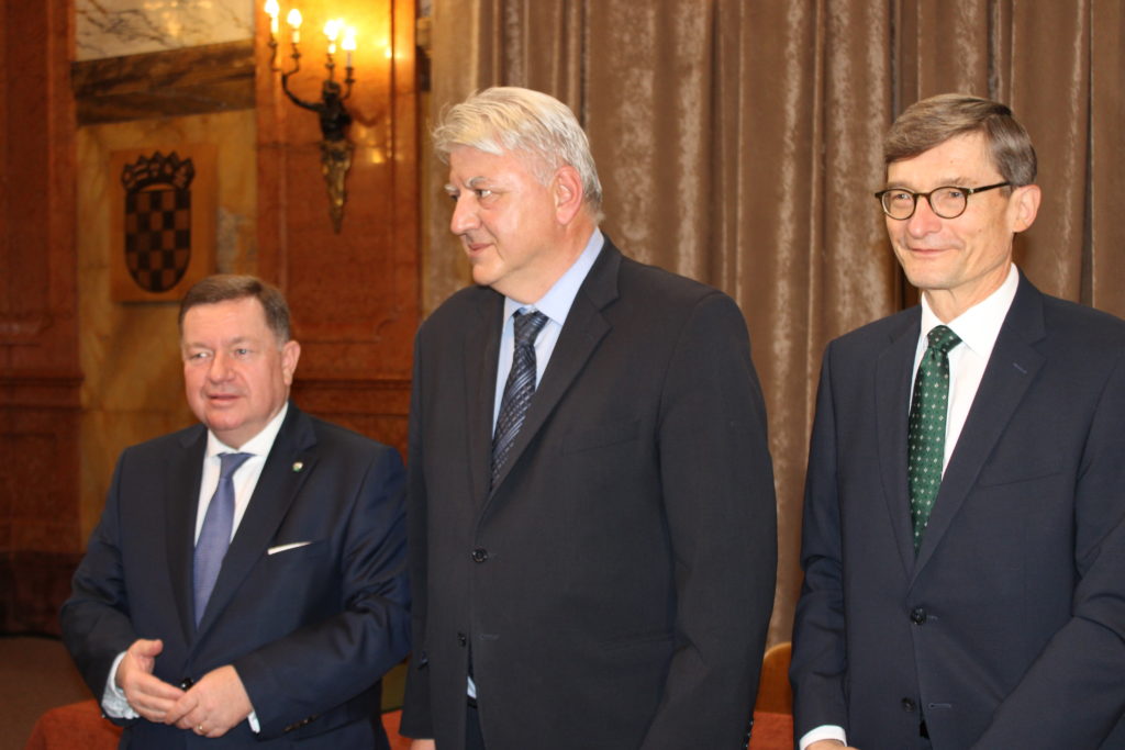 PGZ POTPISIVANJE (2)