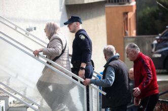 Zagreb: Mladić nožem ubio oca na Črnomercu