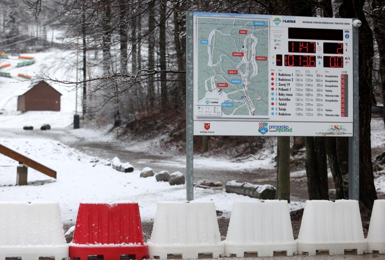 Na Platku pao snijeg Na Platku pao snijeg