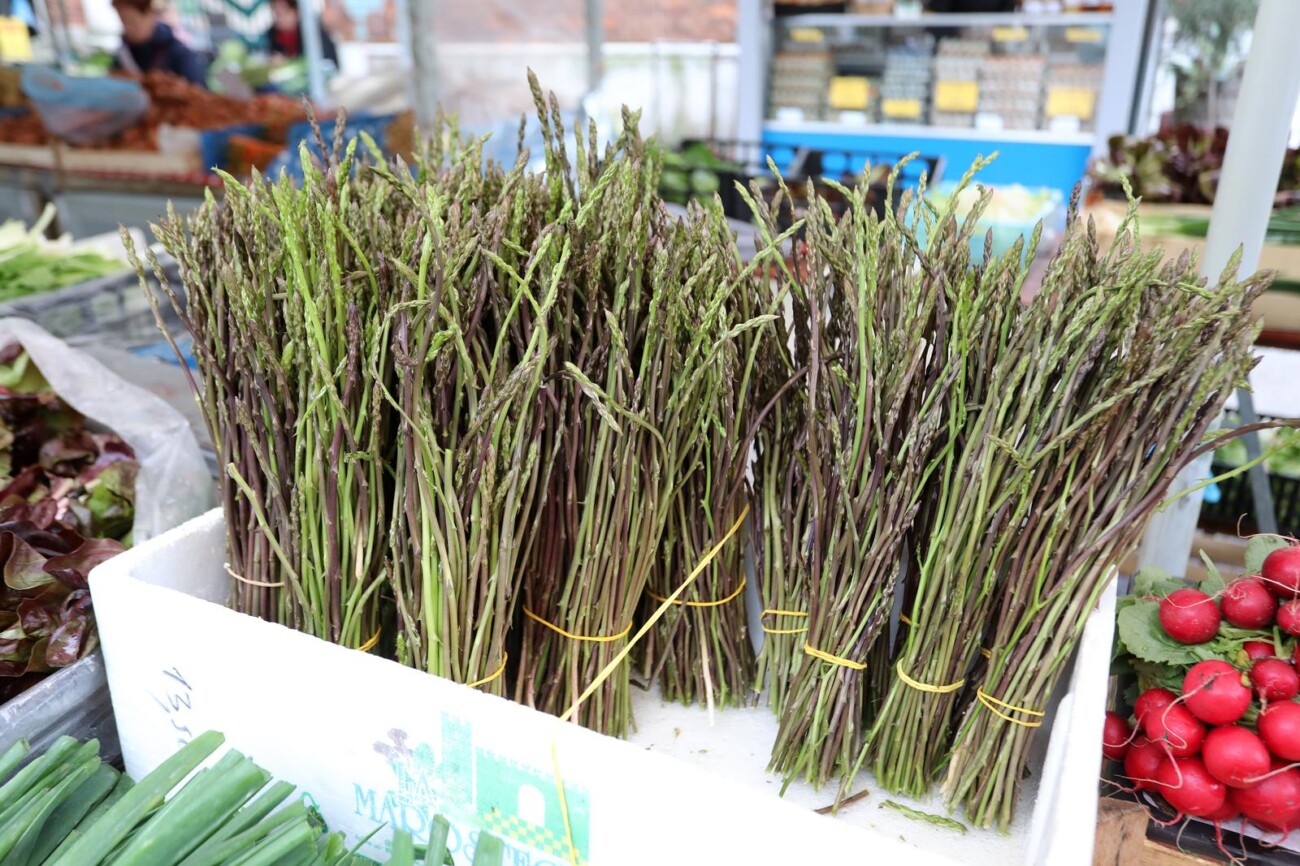 Rijeka: Na trnicu stigle prve ovogodinje divlje paroge Rijeka: Na trnicu stigle prve ovogodinje divlje paroge