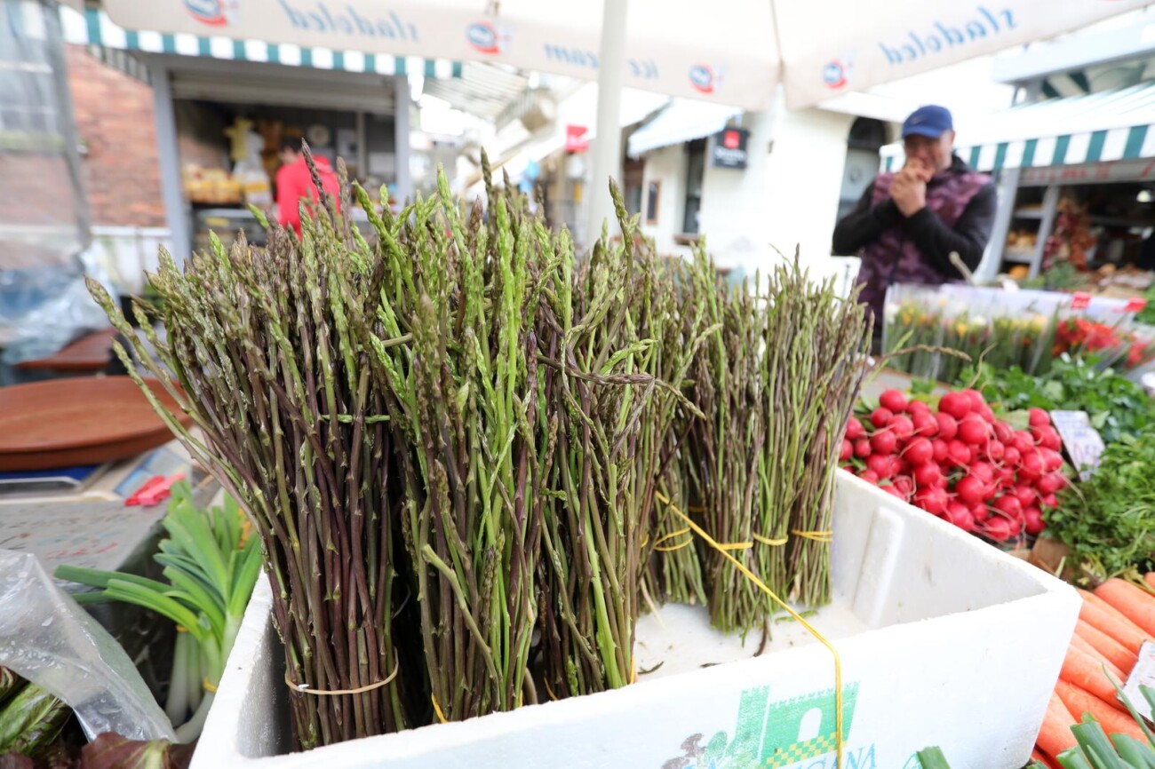 Rijeka: Na trnicu stigle prve ovogodinje divlje paroge Rijeka: Na trnicu stigle prve ovogodinje divlje paroge