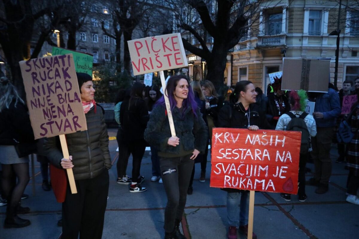Rijeka: Povorka Prosvjedni marš za Osmi mart