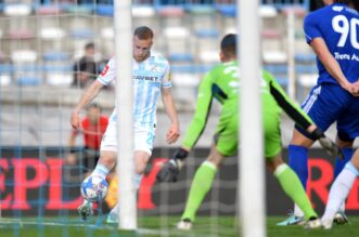 Rudeš i Rijeka sastali se u 28.kolu SuperSportHNL-a Rudeš i Rijeka sastali se u 28.kolu SuperSportHNL-a