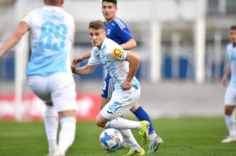 Rudeš i Rijeka sastali se u 28.kolu SuperSportHNL-a Rudeš i Rijeka sastali se u 28.kolu SuperSportHNL-a
