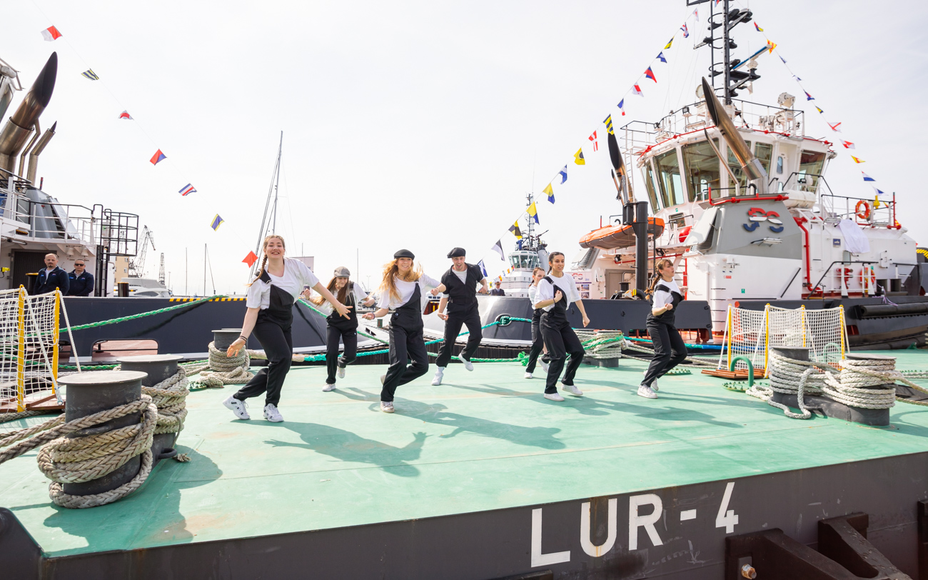 Remorkeri -14 Remorkeri -14