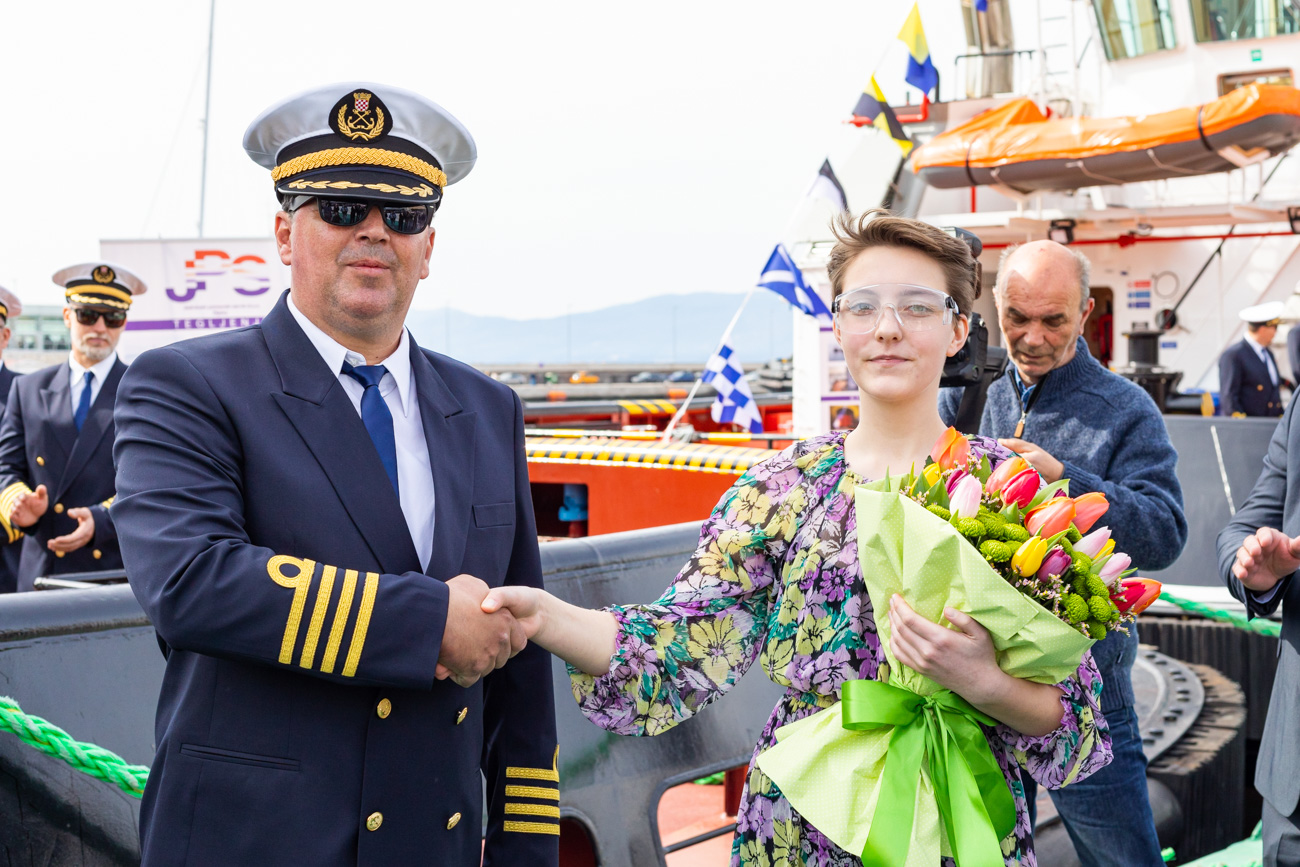 Remorkeri -7 Remorkeri -7