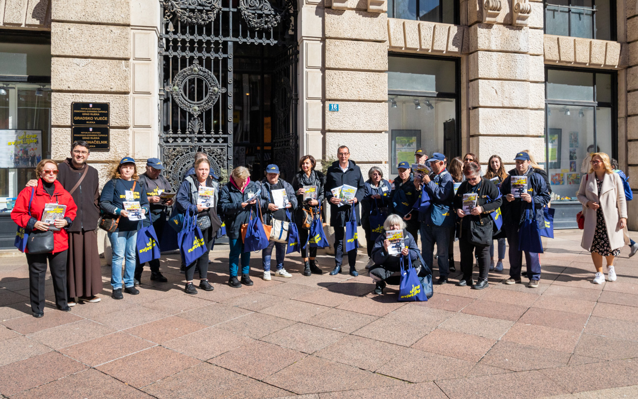 Ulične svijetiljke-1 Ulične svijetiljke-1