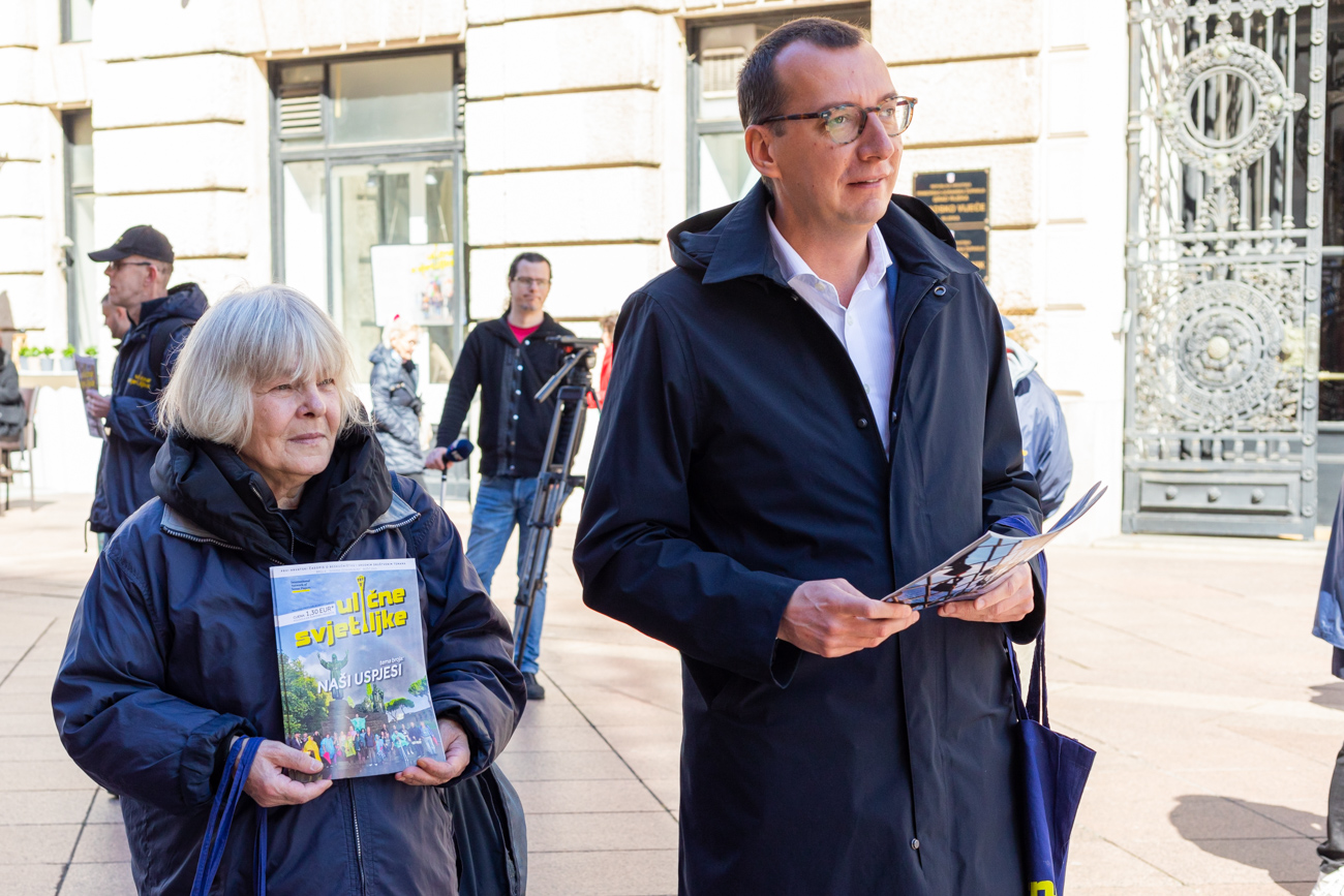 Ulične svijetiljke-8 Ulične svijetiljke-8