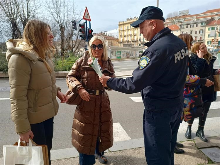 dan zena policija (11)